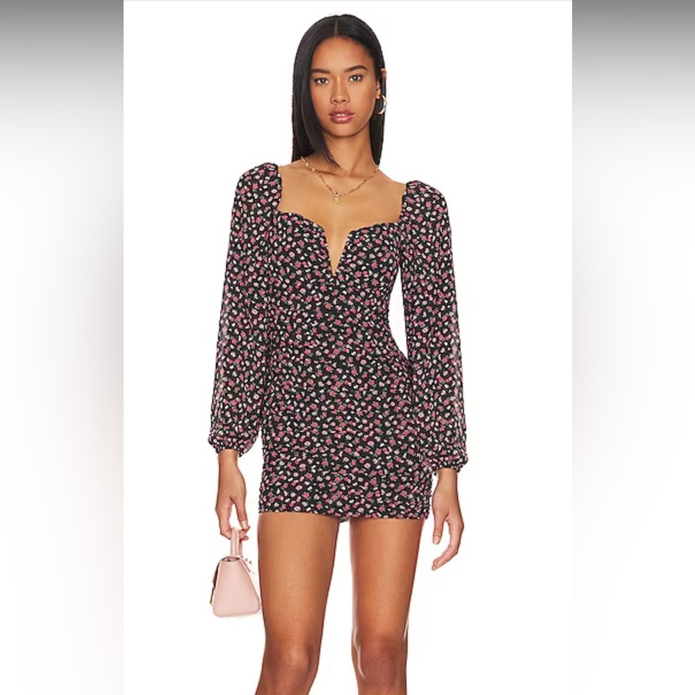 More to come dress. Bought from revolve. Size XL. New with tags